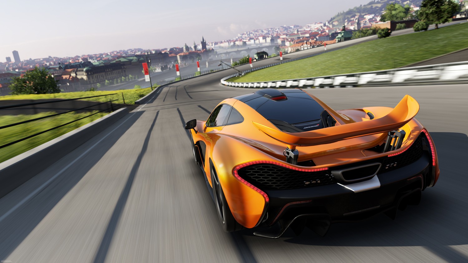 High-Quality McLaren P1 Wallpaper for Gamers