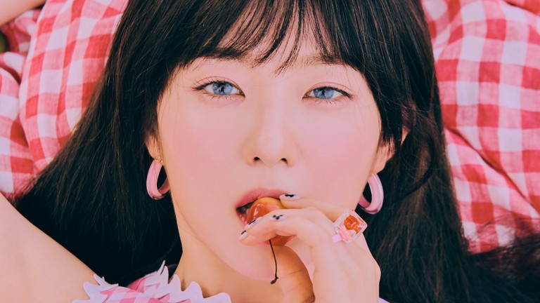 Irene from Red Velvet - Gorgeous Wallpaper to Download