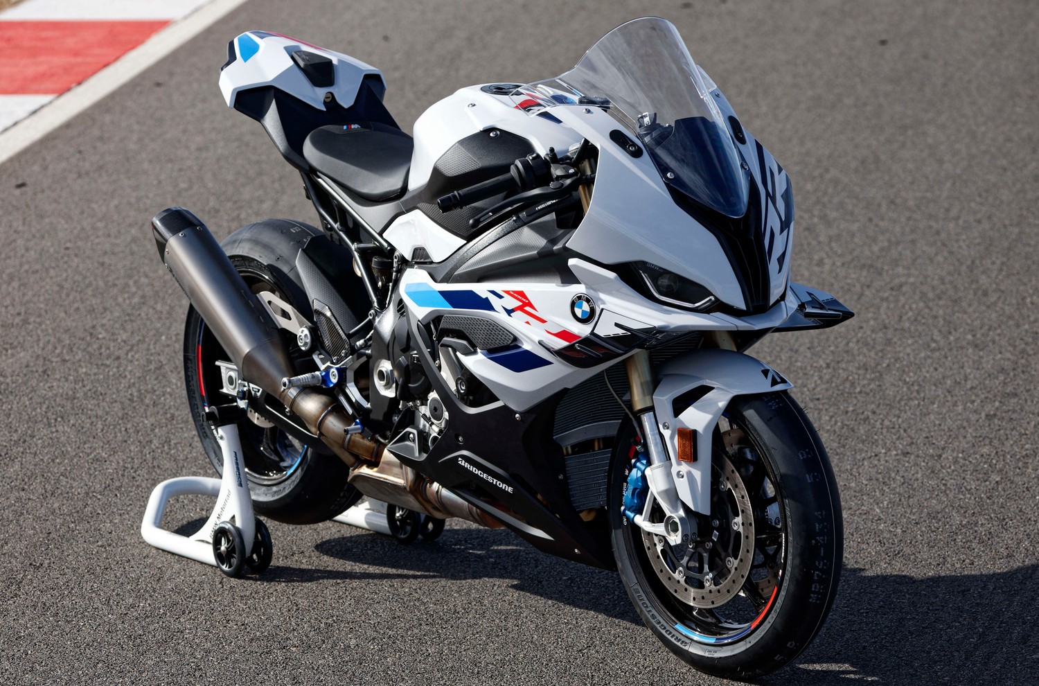 Download 4K Wallpaper of the BMW S 1000 RR Racing Bike