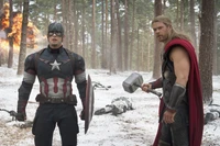 Superbe fond d'écran de Thor et Captain America des Avengers : L'Ère d'Ultron