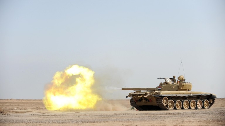 Stunning T-72 Main Battle Tank in Action