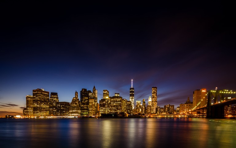 Explore the Breathtaking Nighttime Skyline of New York City