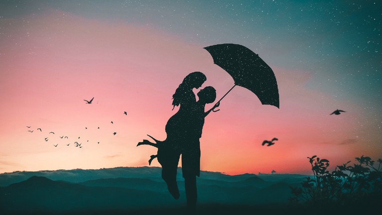 Stunning Romantic Wallpaper Featuring a Silhouette With an Umbrella