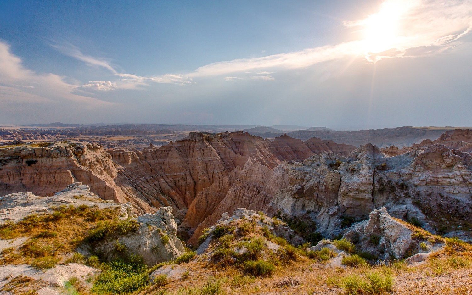 Explore the Beauty of Badlands National Park