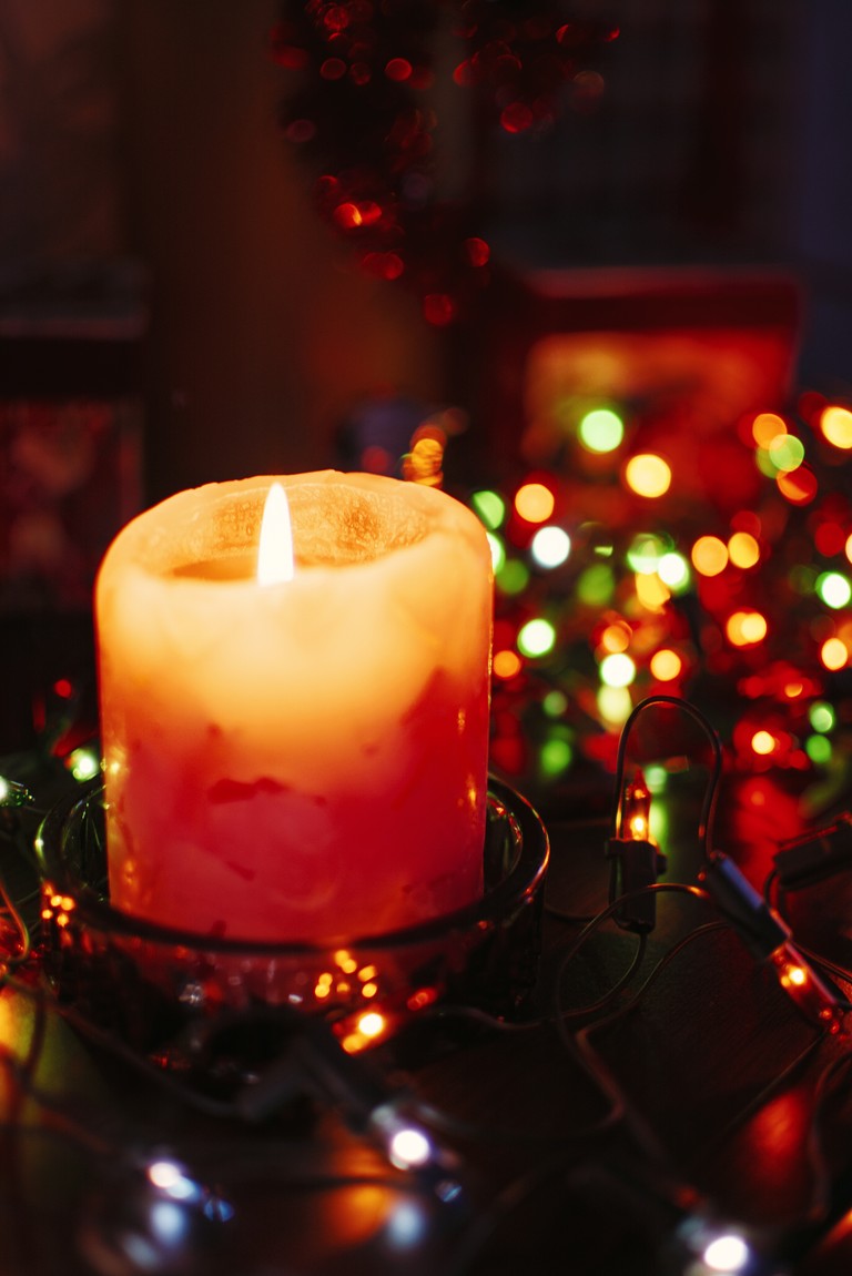 Festive Christmas Candle Wallpaper