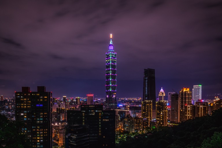 Download Stunning Taipei 101 Night View Wallpapers