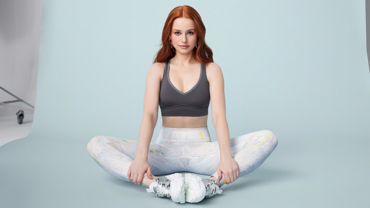 Madelaine Petsch: Inspiring Workout Wallpaper