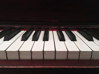 Impresionante Fondo de Piano para Entusiastas de la Música