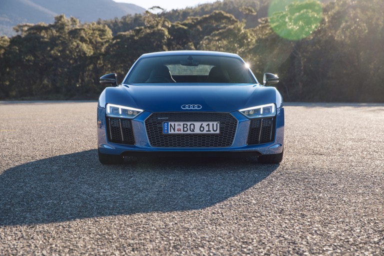 Download the 2012 Audi R8 GT Wallpaper