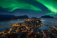 Experimenta la Encantadora Aurora Sobre Bergen