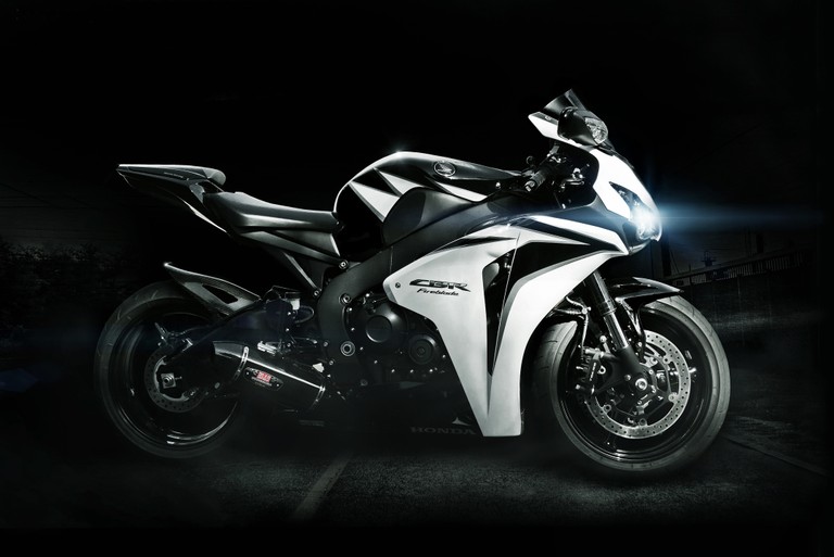 Download High-Quality Honda CBR Motorcycle Wallpaper