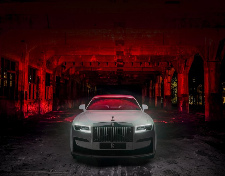 Experience Luxury with Rolls Royce Black Badge Ghost Wallpaper