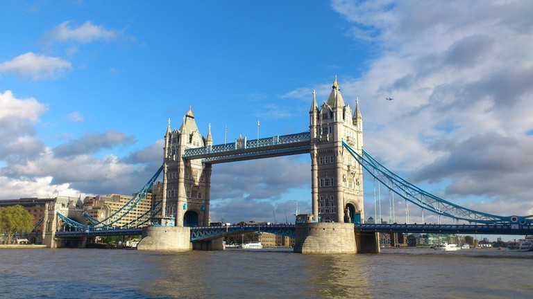 Free Tower Bridge Wallpaper for Your Device