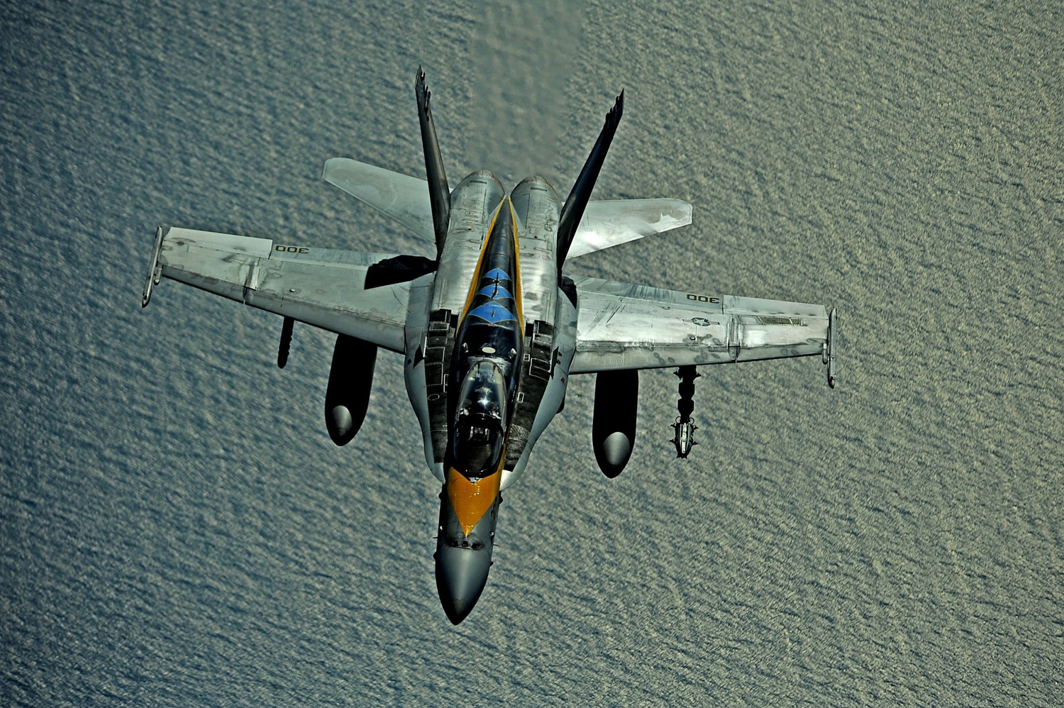 Fondo de pantalla McDonnell Douglas F/A-18 Hornet