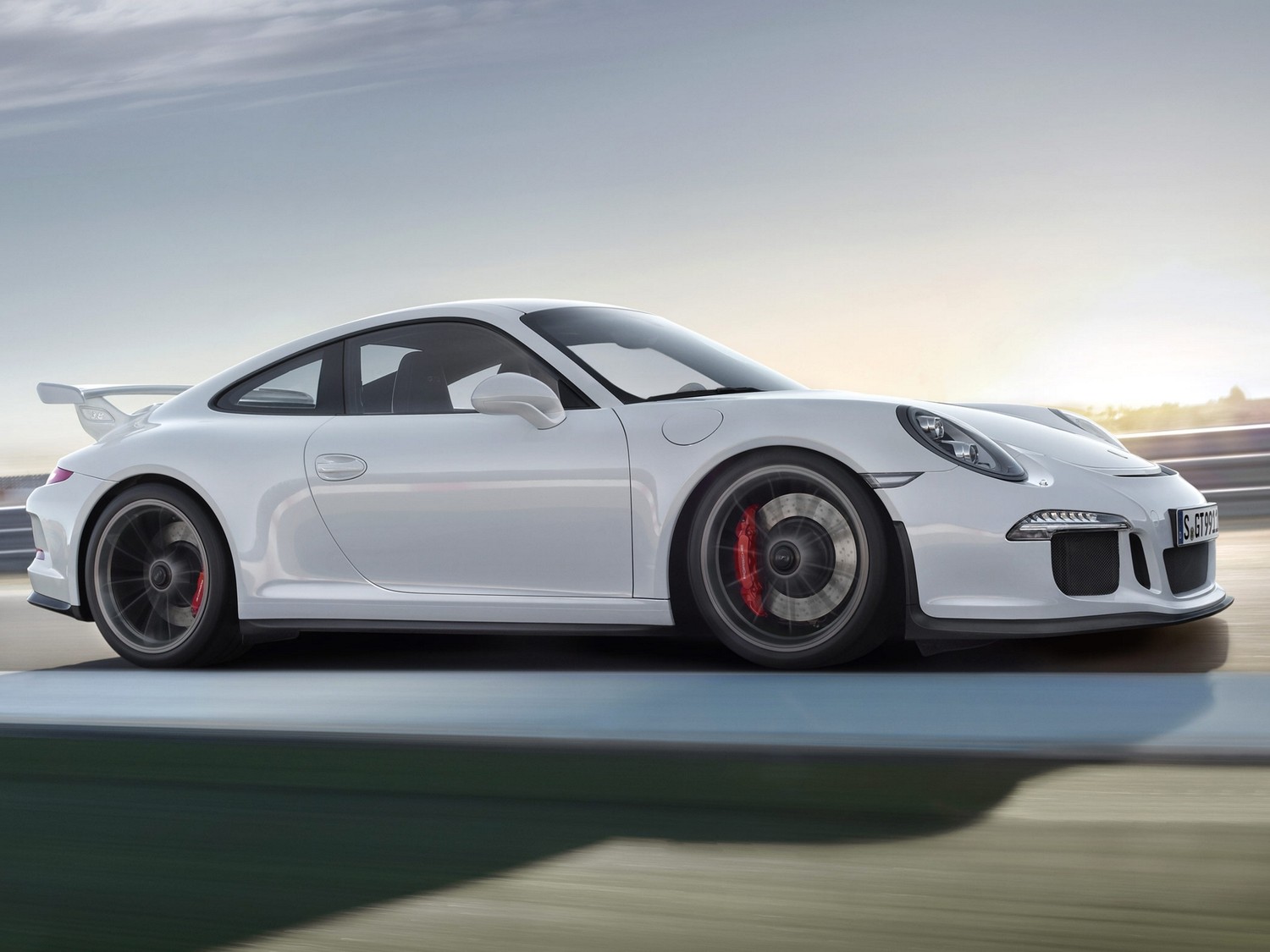 Fondo de pantalla Porsche 911 GT3 R 991 – Perfecto para entusiastas de los coches