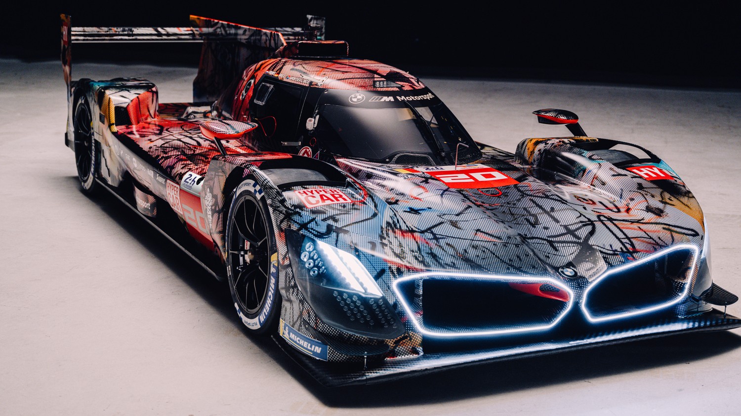 Découvrez le Fond d'Écran BMW M Hybrid V8 Art Car