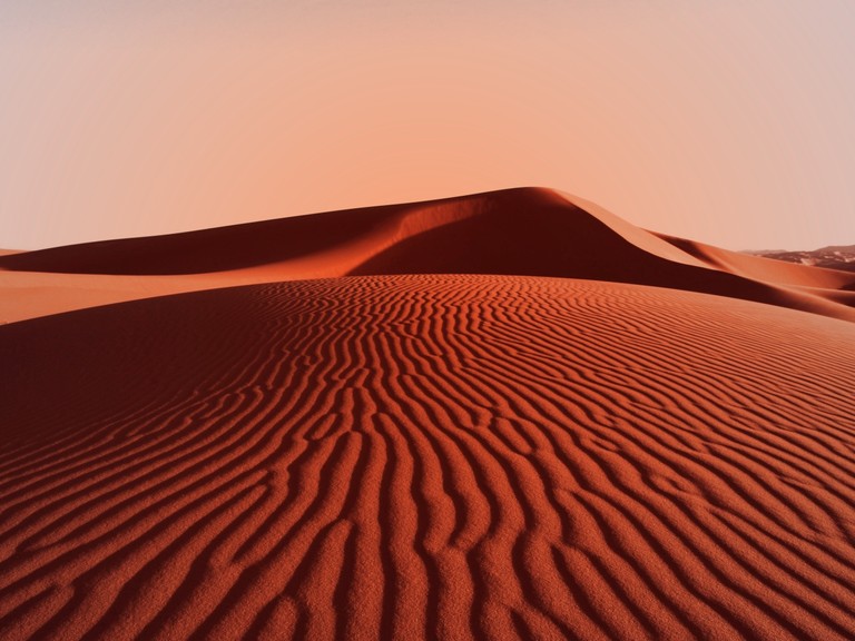 Explore Our Beautiful Desert Landscape Wallpaper