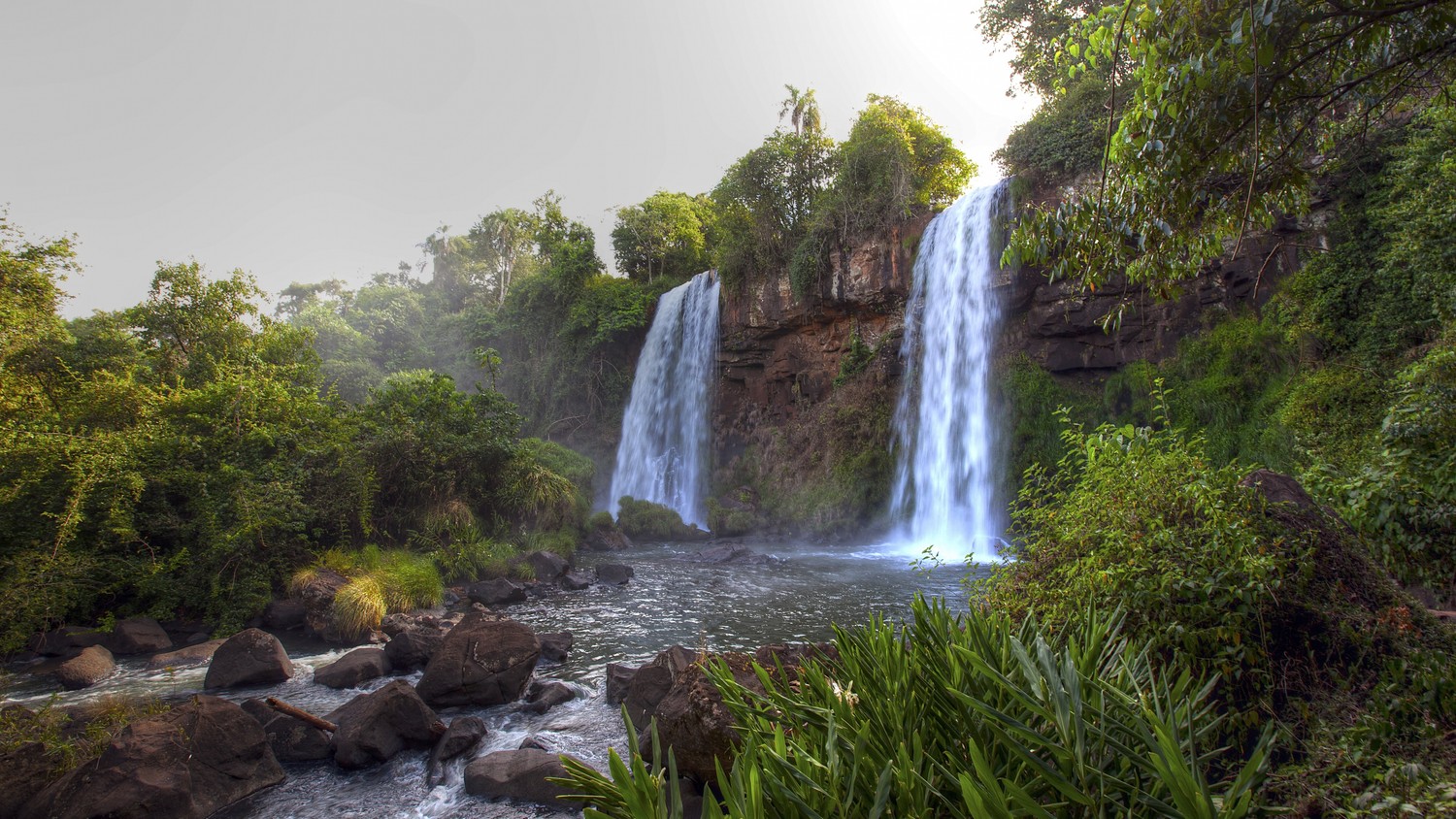 Découvrez les majestueuses chutes d'Iguazu