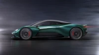 Fondo de Pantalla Aston Martin Valkyrie – Una Mezcla Perfecta de Potencia y Elegancia