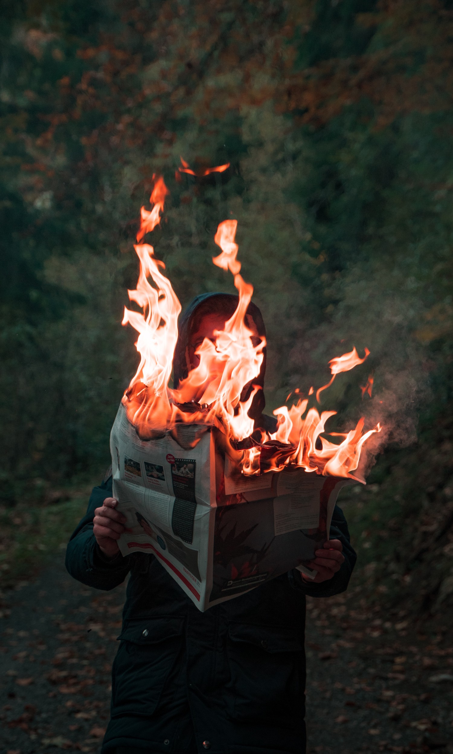 Découvrez notre fonds d'écran captivant sur le thème du feu