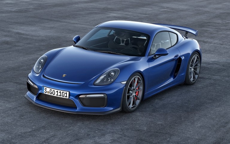 Porsche Cayman GT4 - A Blend of Power and Elegance