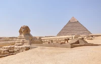 Téléchargez un Fond d'Écran Éblouissant de la Grande Sphinx et des Pyramides de Gizeh