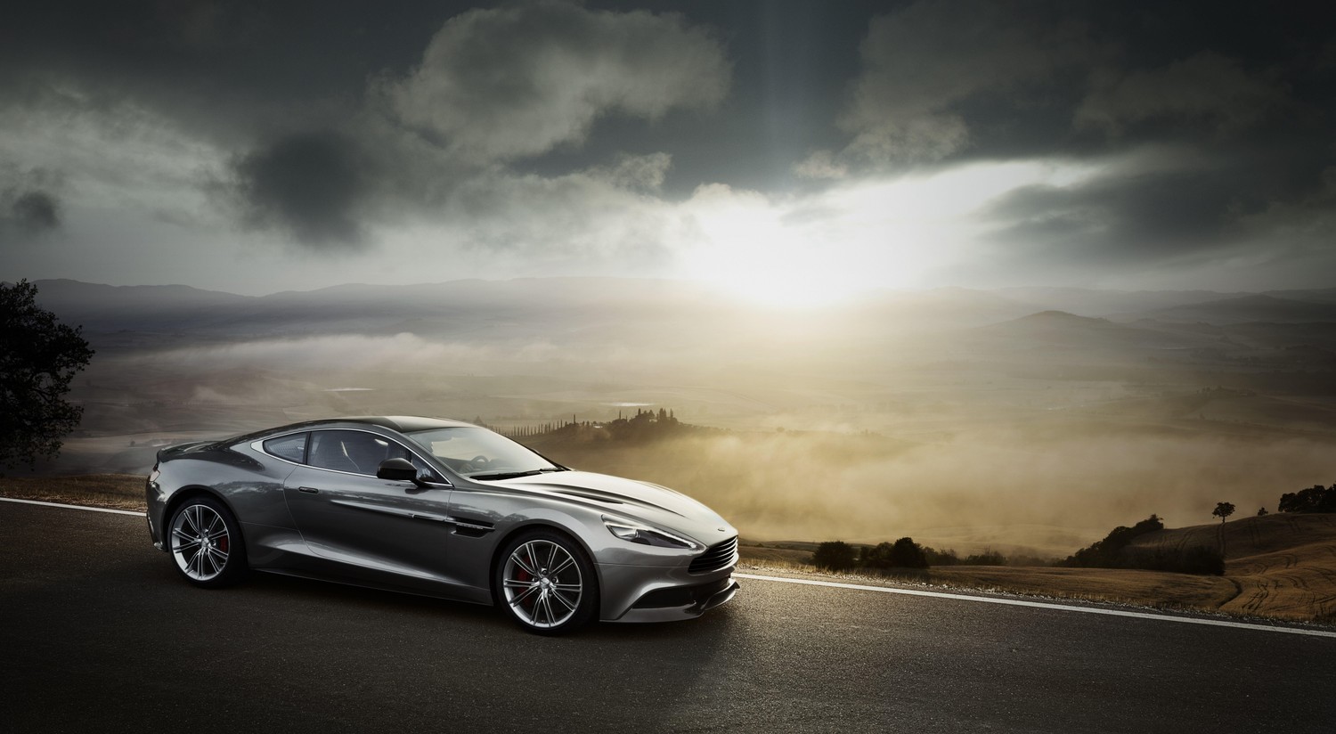 Experience the Elegance of the Aston Martin DBS