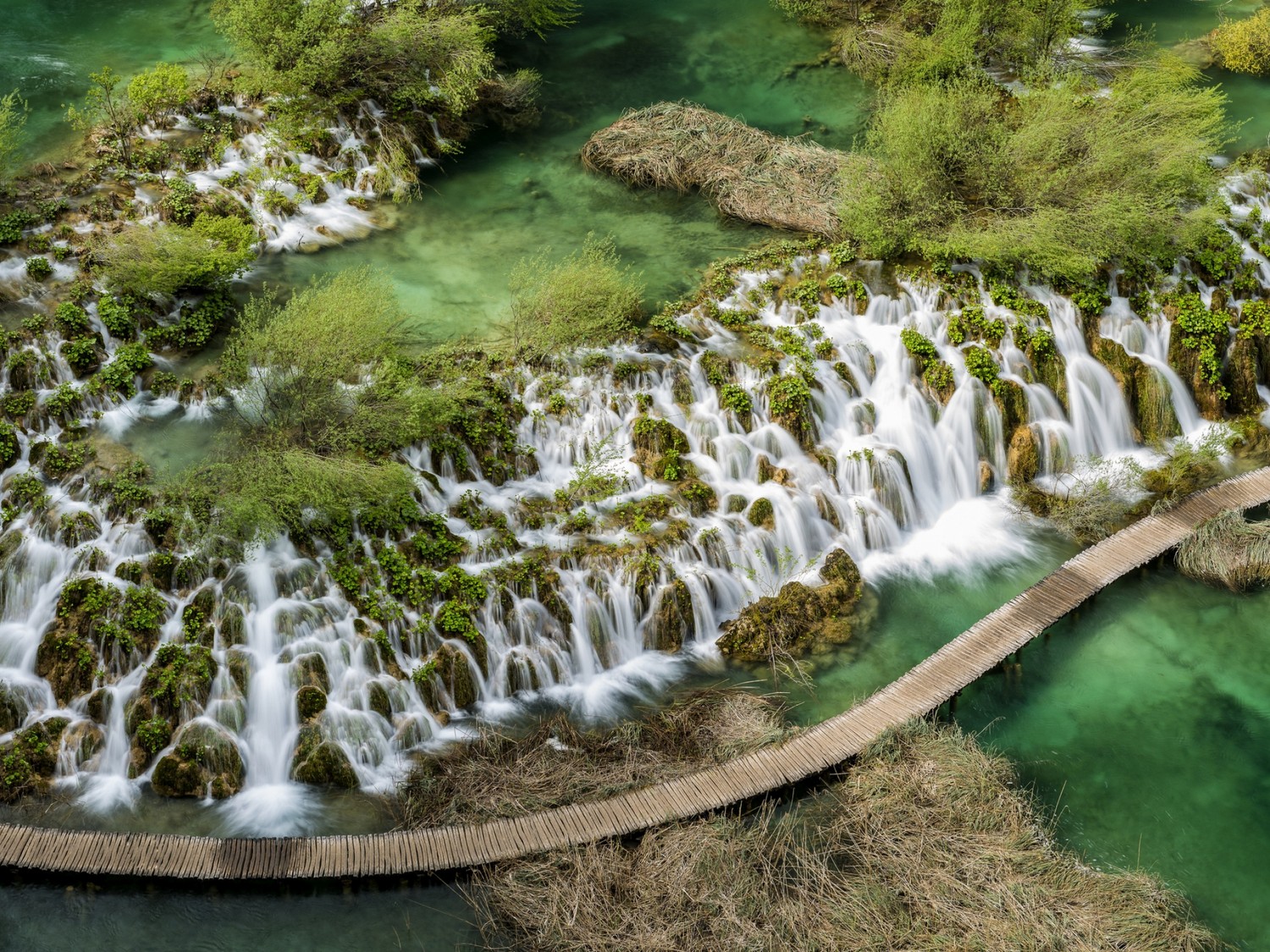 Impresionante Fondo de Pantalla del Parque Nacional Krka para Amantes de la Naturaleza