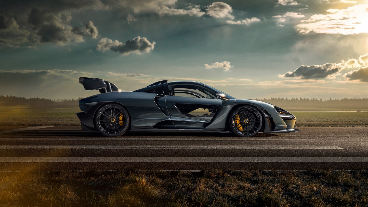 Stunning McLaren Senna Wallpaper Collection