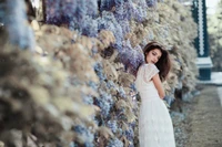 Beau Portrait de Mariée dans un Cadre Floral Serein