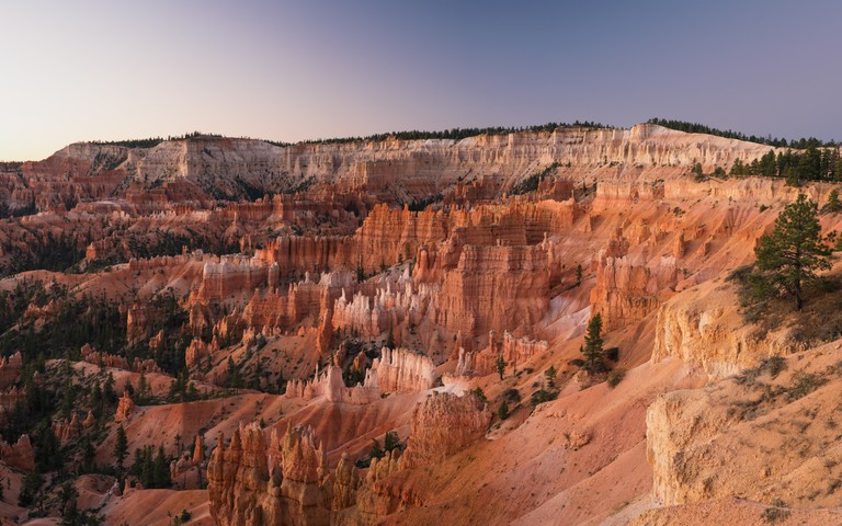 Explore the Beauty of Bryce Canyon