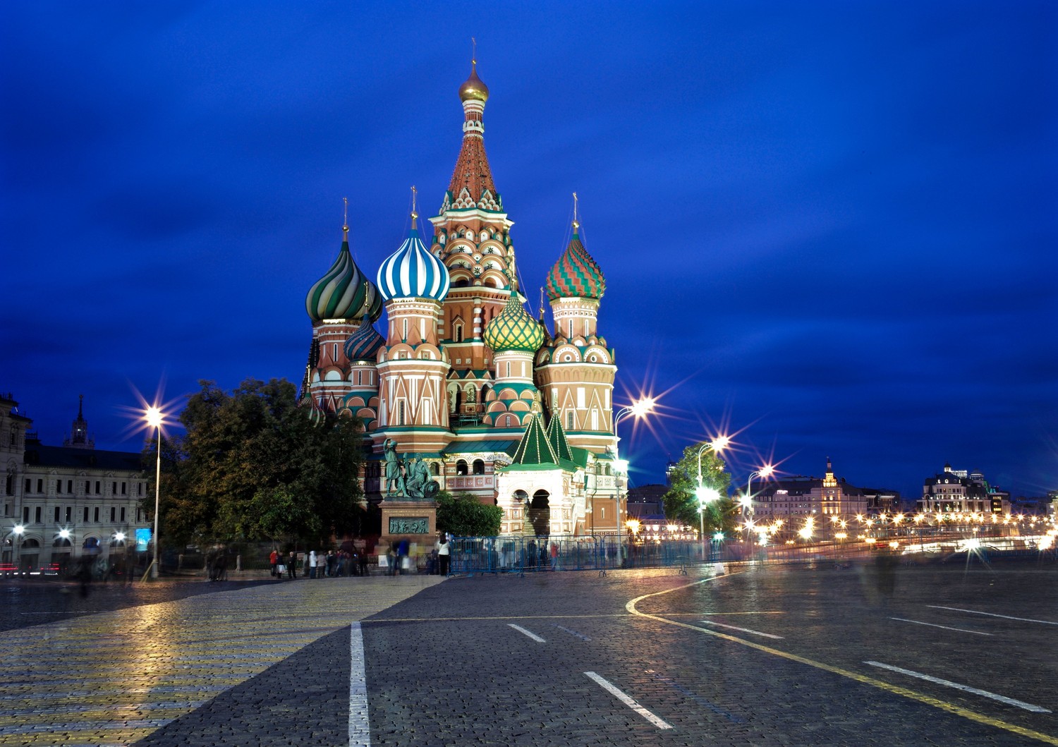 Download Stunning St. Basil's Cathedral Wallpaper at Night