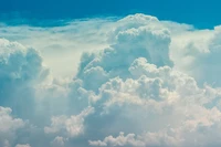 Superbe Fond d'Écran de Nuages Cumulus