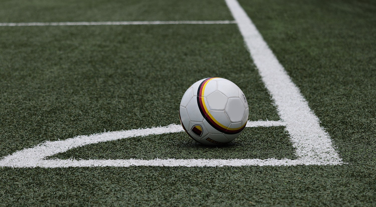 Superbe Fond d'Écran de Ballon de Football pour Passionnés de Sport