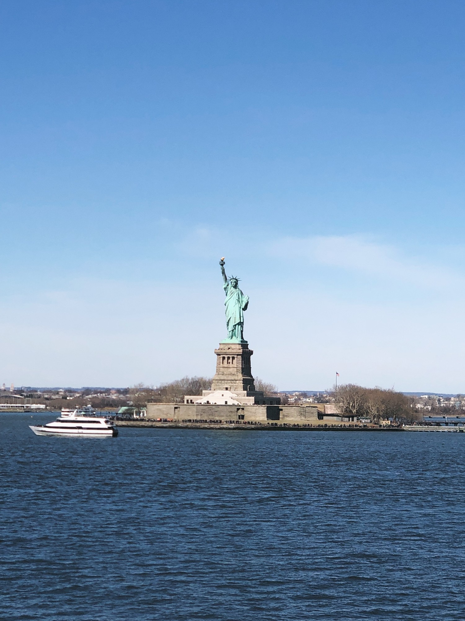 Explore the Iconic Statue of Liberty Wallpaper