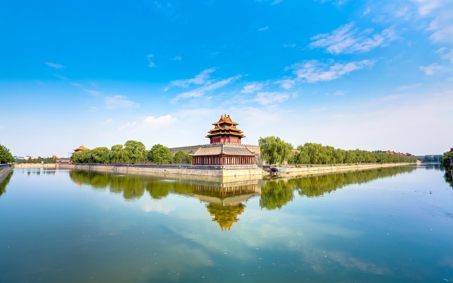 Download Beautiful 4K Wallpaper of the Forbidden City