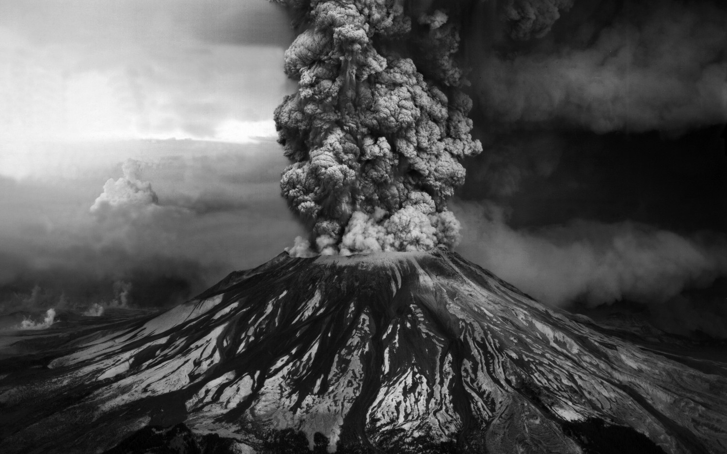 Explore the Powerful Eruption of Mount St. Helens in Monochrome