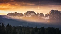 Breathtaking Mountain Landscape at Dusk