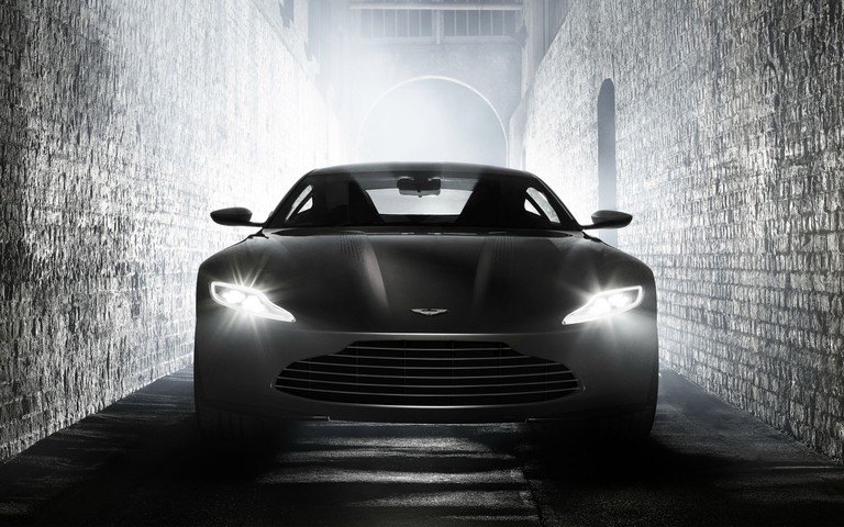 Download Aston Martin Sports Car Wallpapers