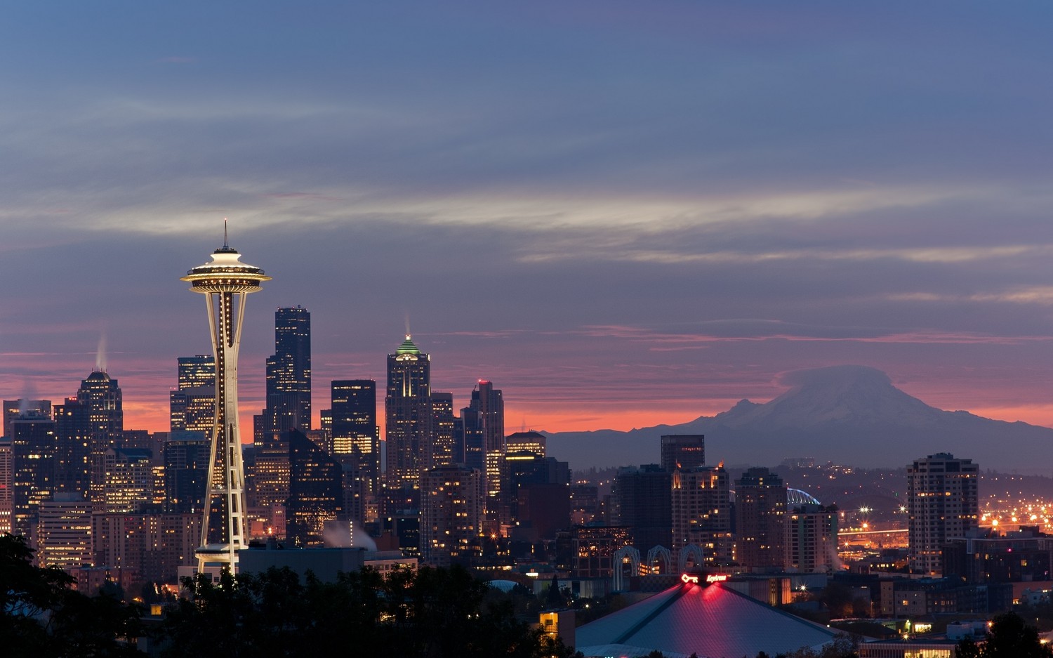 Explore Our Seattle Skyline Wallpaper