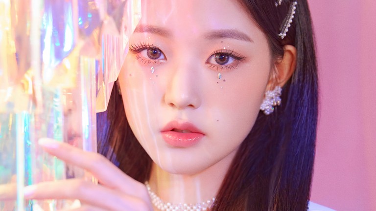 Wonyoung Wallpaper from IZONE's 'Secret Story of the Swan'