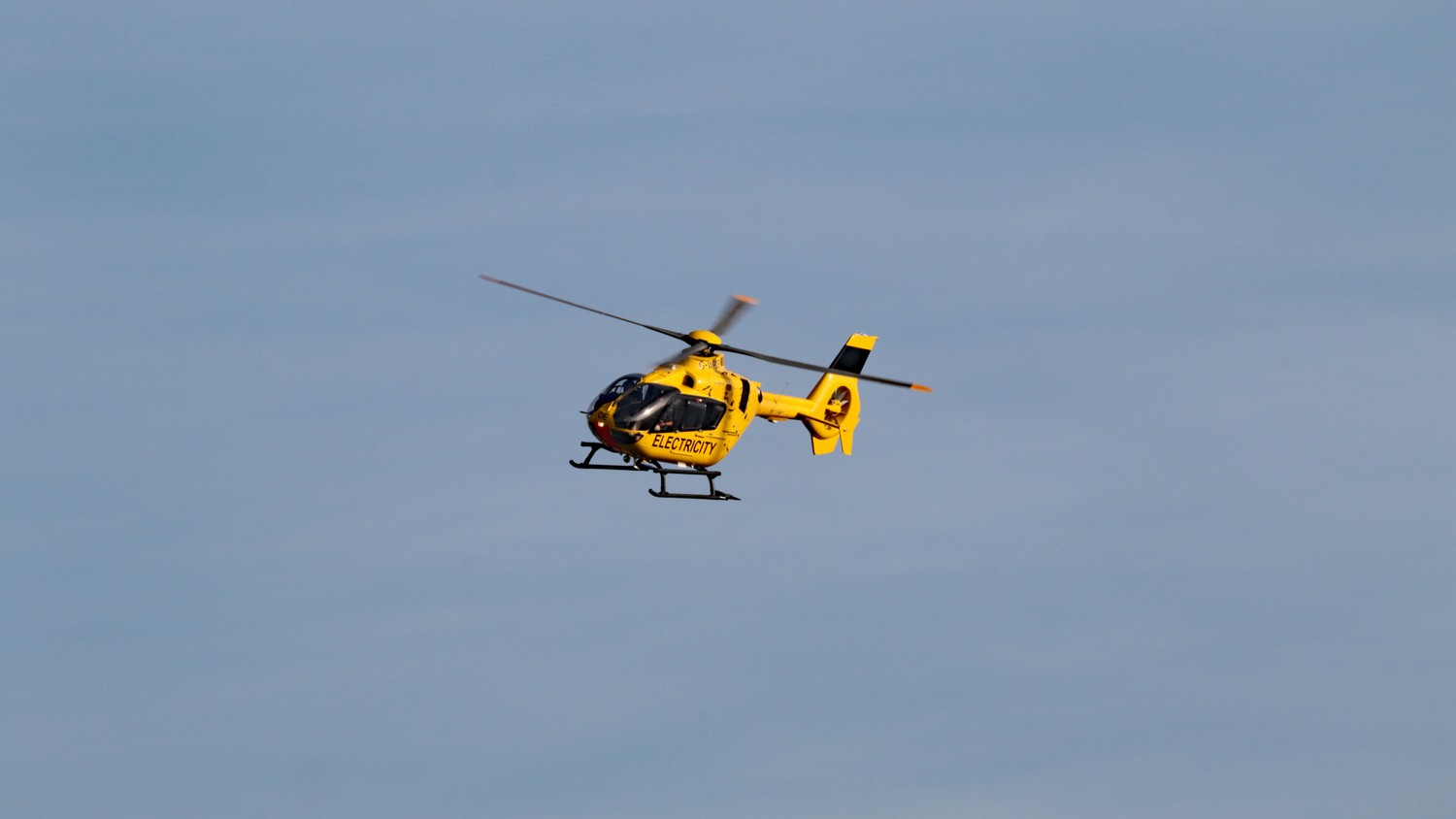 High-Quality Yellow Helicopter Wallpaper