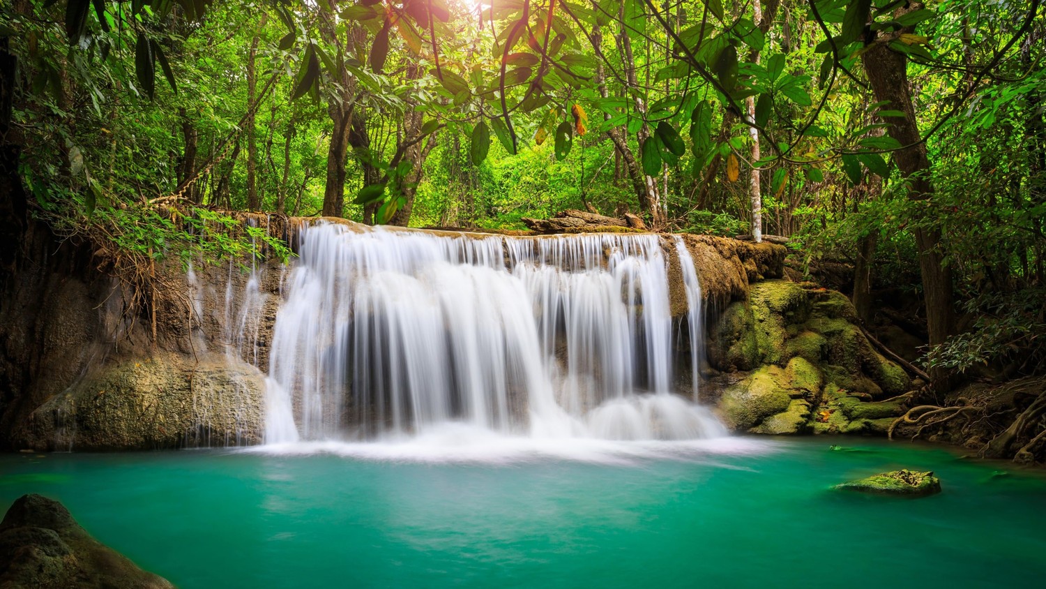 Immerse Yourself in This Breathtaking Waterfall Wallpaper