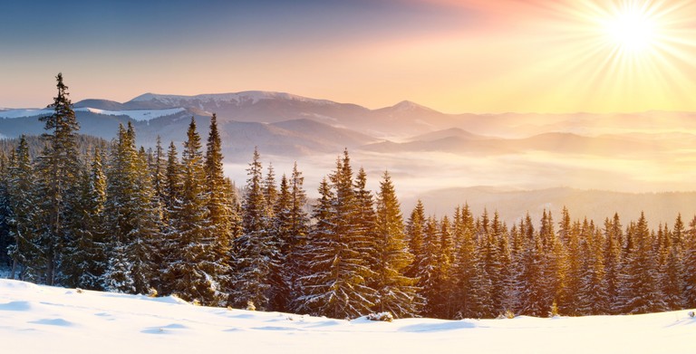 Breathtaking Winter Scene - Free Wallpaper Download