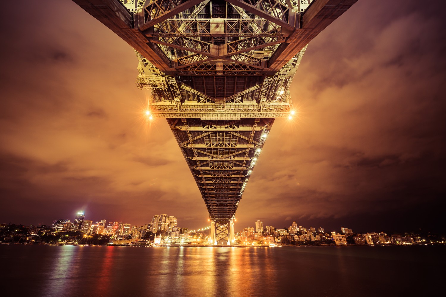 Breathtaking Sydney Harbour Bridge Illuminated at Night