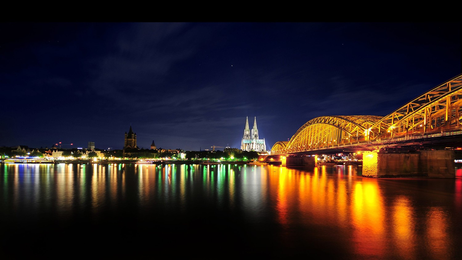 Breathtaking Nighttime Cityscape Wallpaper