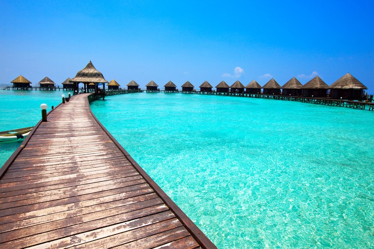 Explore the Beauty of Maldives: Breathtaking Wallpaper