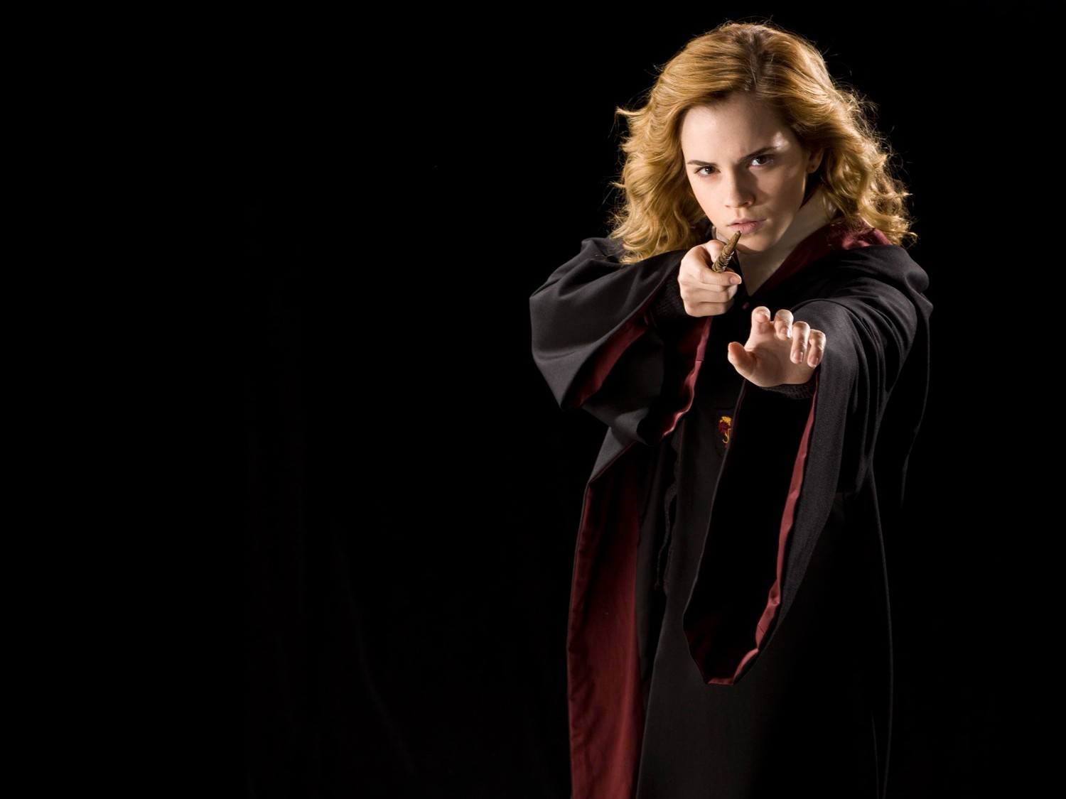 Hermione Granger Wallpaper - Empower Your Screen