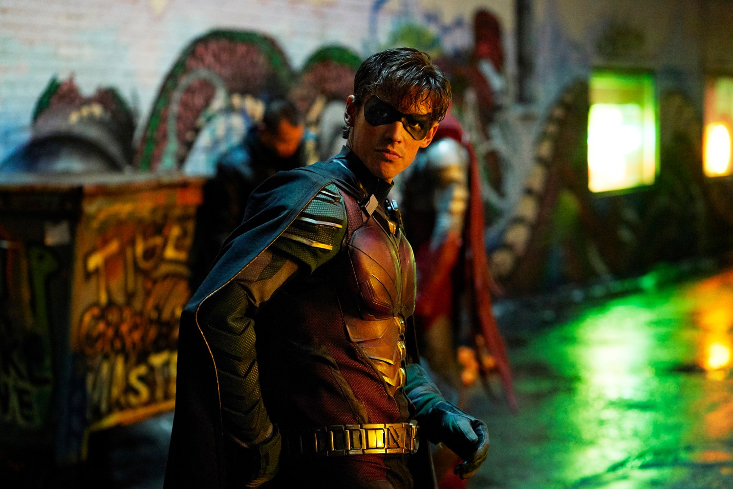 Explore the Dynamic Dick Grayson as Robin in DC Universe