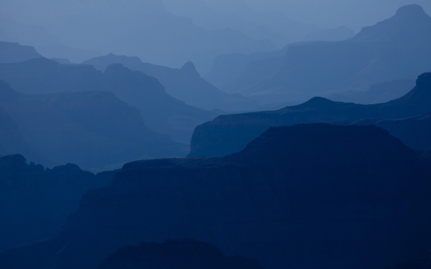 Explorez la Beauté Majestueuse du Grand Canyon